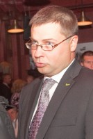 02_domb
